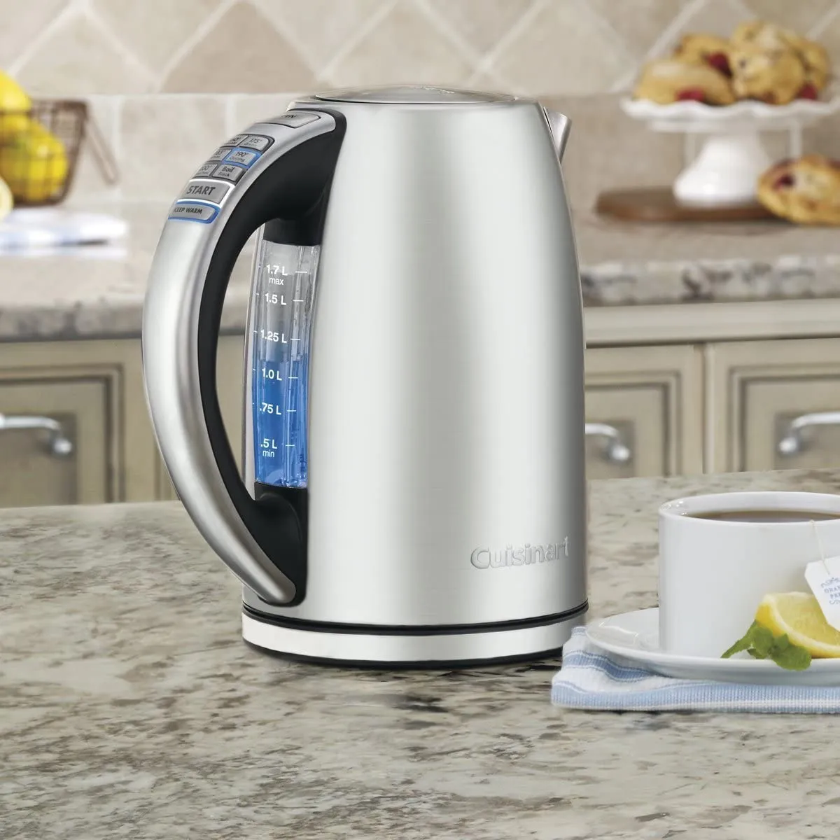 Cuisinart 1.7 Liter Cordless Electric Kettle, Silver - Certified Refurbished