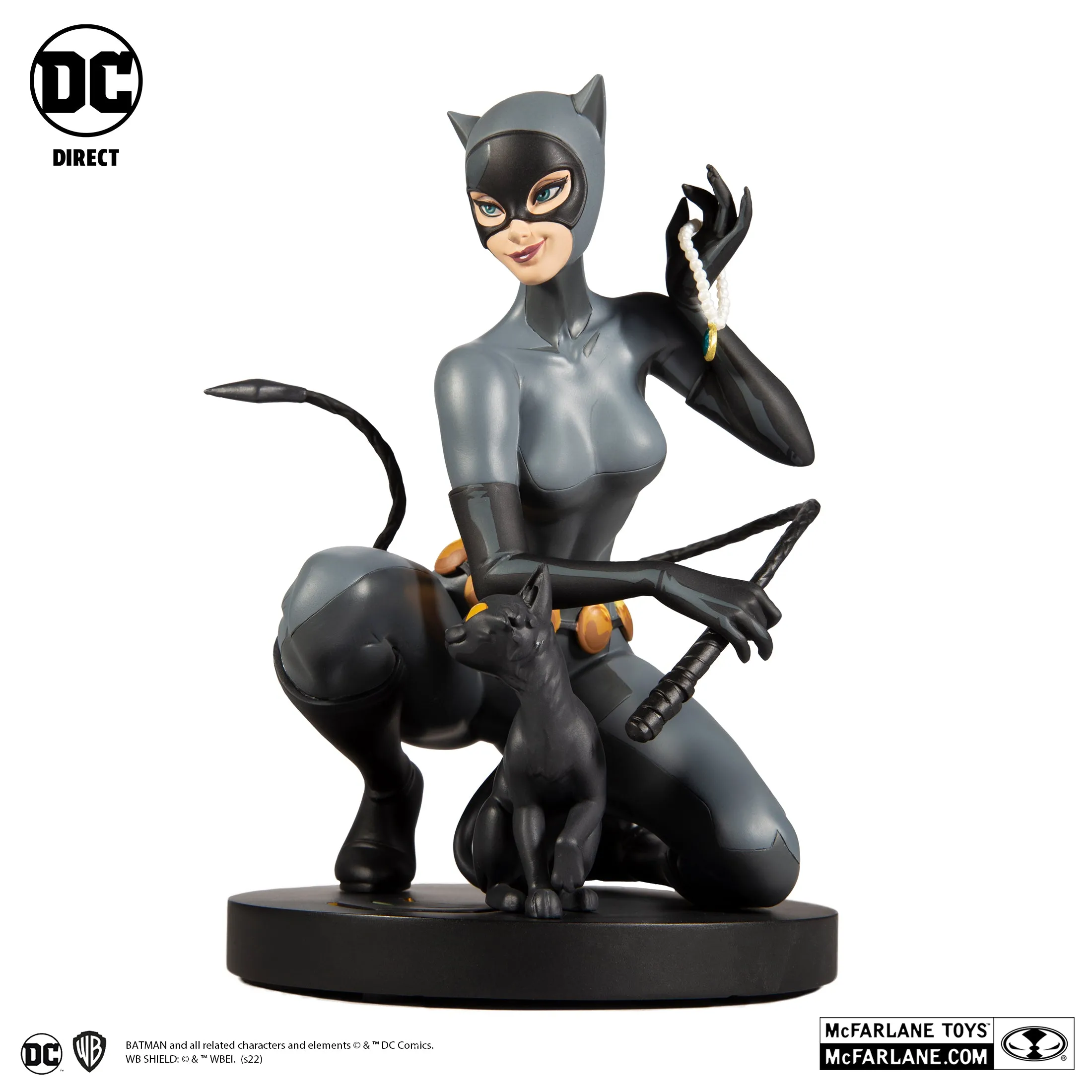 DC Designer Series Catwoman by Stanley "Artgerm" Lau 1:6 Scale Statue (Limited Edition 5,000pcs) - McFarlane Toys