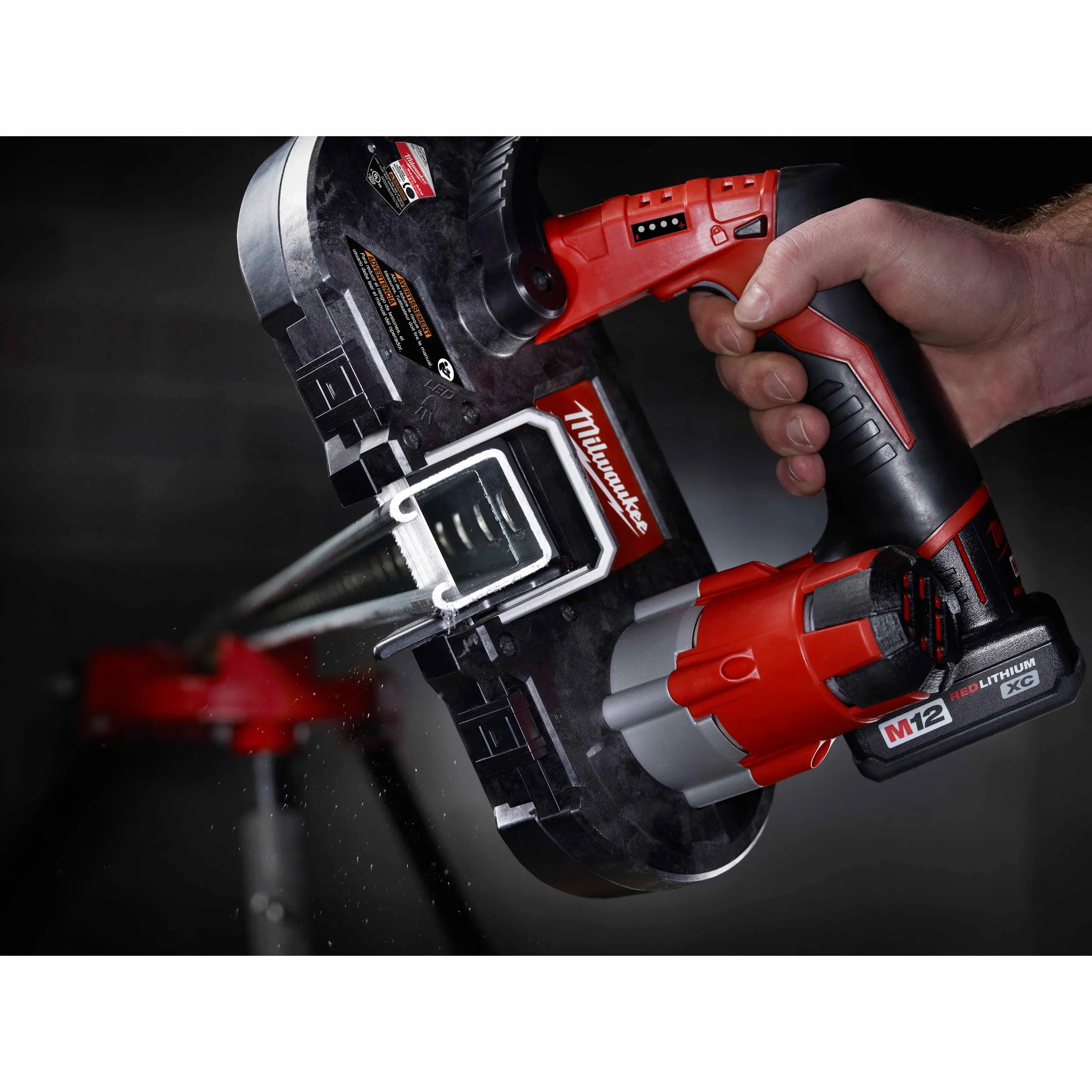 Milwaukee 2429-21XC M12™ Sub-Compact Band Saw Kit